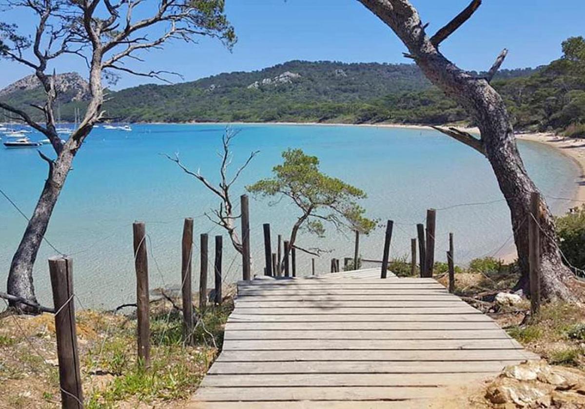 Superbe Logement Au Bord Des Plages Tolón Exterior foto